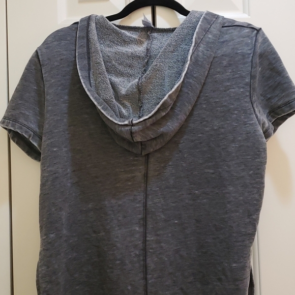 Blue Hooded Tee - Picture 3 of 3